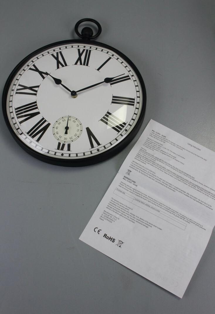 Splendid Wanduhr 30x33cm im Stoppuhr Design Wall Clock Uhr Oldie römisch  M4-SU