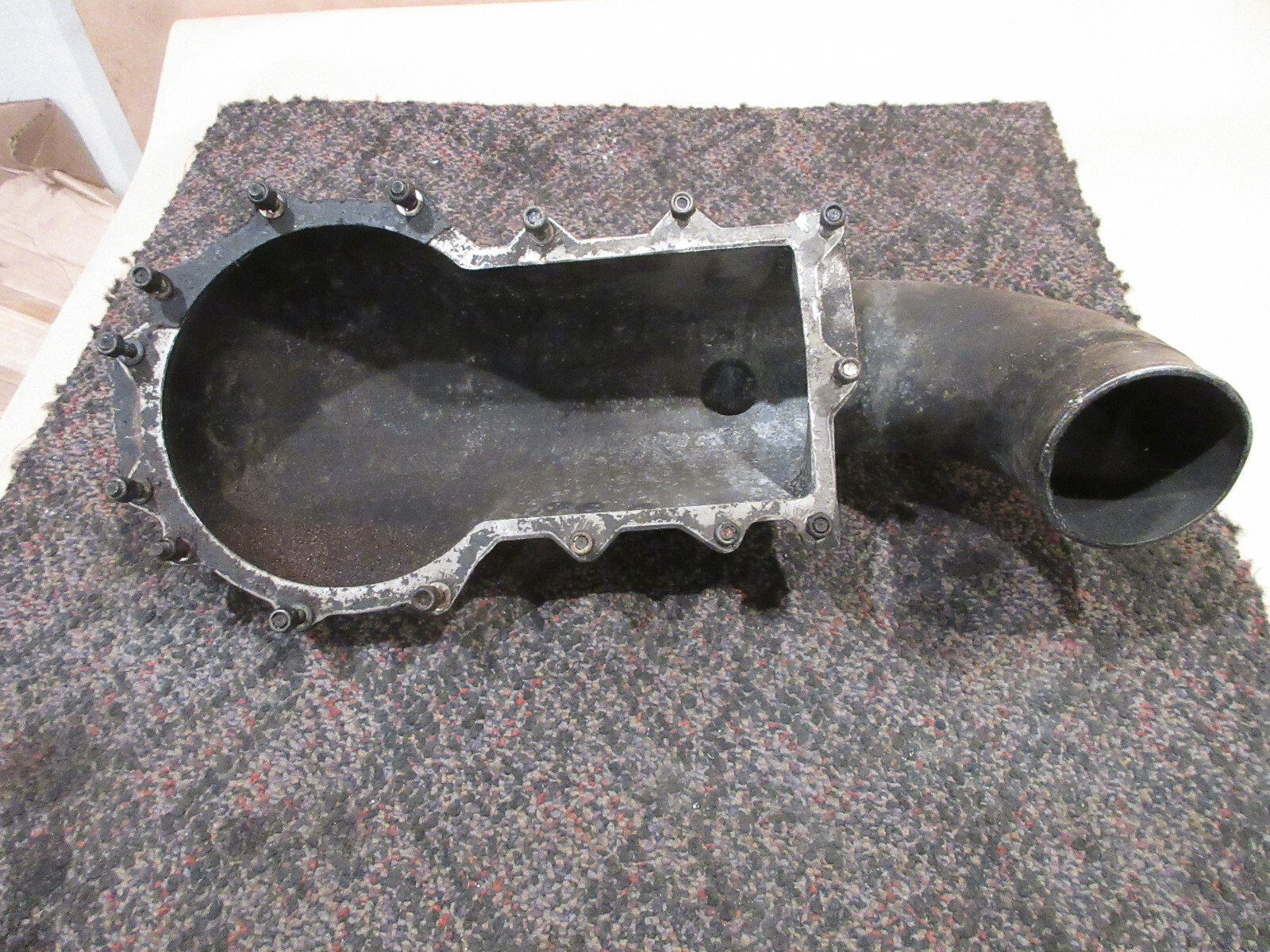 Ferrari 308 Mondial - Bottom Support For Fuel Metering Devise P/N 120361