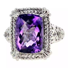 6.23 Carat Glittering Amethyst Set In This Amazing 925 Silver Solitaire Ring