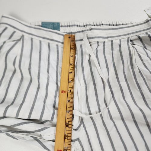 Old Navy Womens Linen Blend Capri Pants Summer White Striped Size 16 NEW - Picture 9 of 9