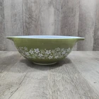 Vintage  Pyrex 444 Spring Blossom Crazy Daisy Cinderella 4 QT Green Mixing Bowl