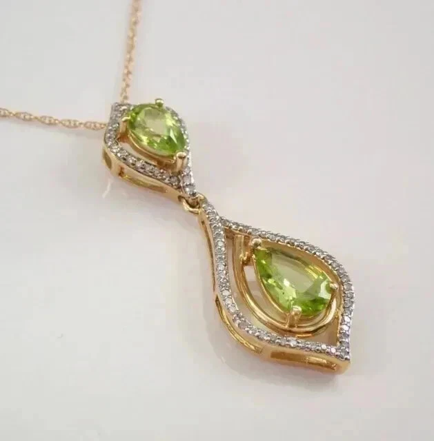 Collar Colgante Lágrima 2 Ct Pera Creado en Laboratorio Peridoto Chapado en Oro Amarillo 14K Foto 2 de 4