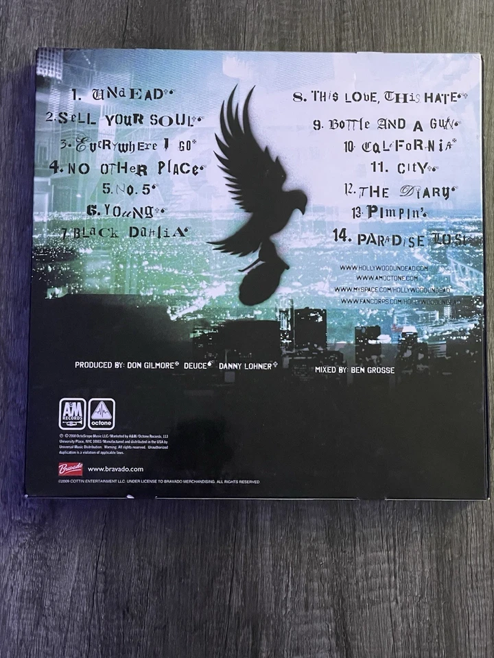 Hollywood Undead Swan Songs Limited Edition Vinyl And T-Shirt Set Size Snall — 第 2/4 张图片