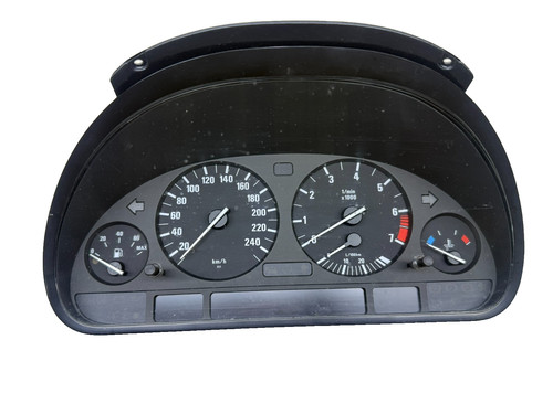 VDO BMW X5 E53 Benzin Kombiinstrument / Armaturenbrettanzeige 110.008.784 / 3...