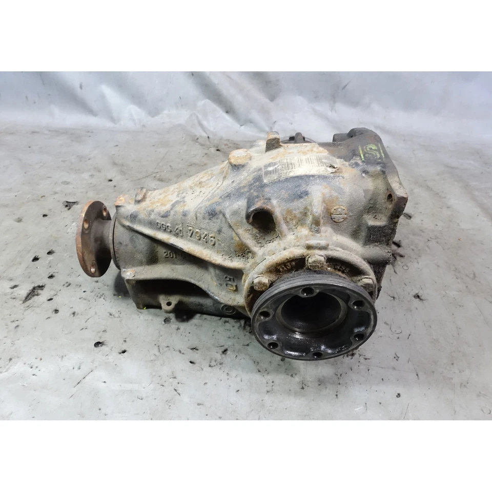 Damaged 96-99 BMW E36 M3 S50 S52 Rear Final Drive Limited-Slip Differential 3.23 - Imagem 2 de 4