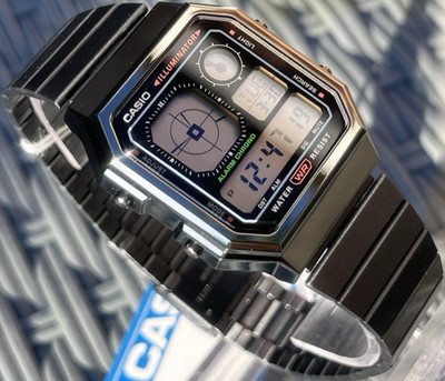 CASIO VINTAGE A130WEGG-1ADF HERREN GUNMETAL ANA-DIGI ROBOT FACE GETÖNTES ZIFFERBLATT UHR