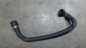 Schlauch Ausgleichsbehälter Kühlmittel BMW 318d DPF Touring Bj 2008 E90 / E91/