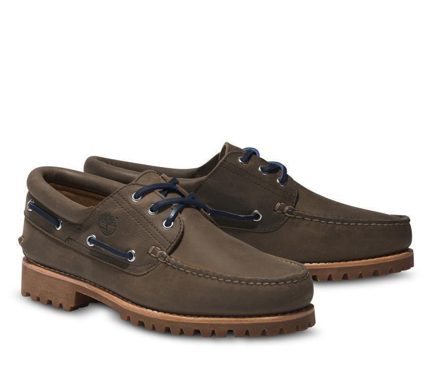 TIMBERLAND MEN'S CLASSIC 3-EYE LUG HANDSEWN BOAT SHOES TIMBERLAND MEN'S CLASSIC 3-EYE LUG HANDSEWN BOAT SHOES