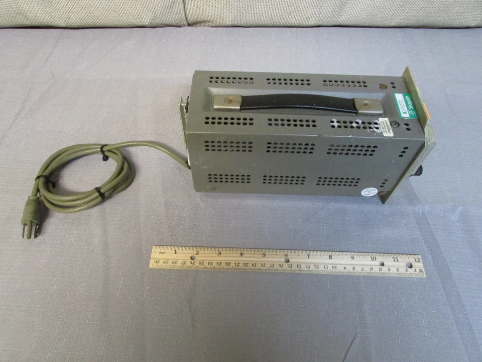 Lambda Regulated Power Supply Model LP-410A-FM Powers Up - Image 4 of 4