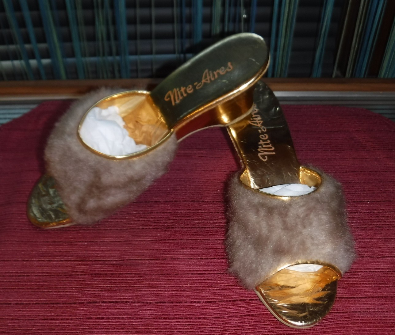 PANTOFOLA D’ORO Pantofole da camera da letto vintage anni 50 60 Nite Aires boudoir tacco pelliccia rare!