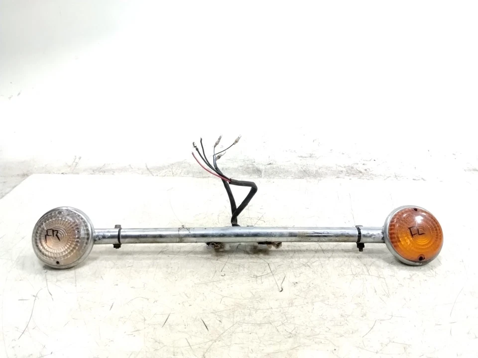 Par de señales de giro izquierda derecha barra de luz delantera clásica Yamaha V Star XVS1100 99-09 Foto 2 de 4