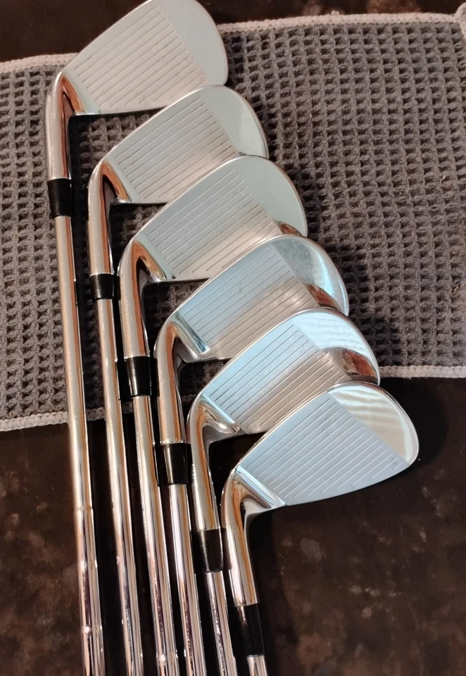 Juego de hierros Honma XP-1 6-11, ejes de acero KBS Tour-V, para diestros, empuñaduras nuevas Foto 2 de 4