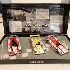 MINT IN BOX , MINICHAMPS INFINEON AUDI R8 LEMANS 2002 SET/3 1:43