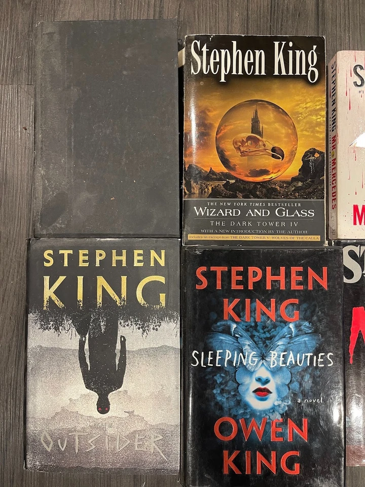 STEPHEN KING Lot of 18! Hardcover and PB, Salems Lot, Dreamcatcher, Misery - Image 2 of 4