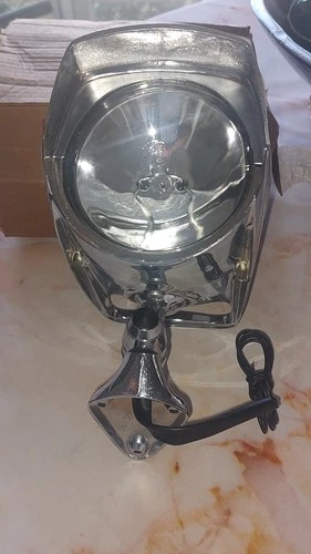 Spotlight / Mirror Automotive. NEW