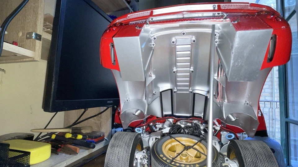 Salve, Vendo Ferrari 330p, 1/8, Modifiche L’ed Bianchi, Alimentazione Elettrica - Immagine 3 di 4