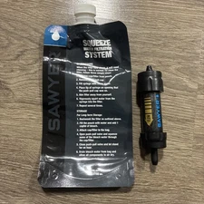 Sawyer Mini Squeeze Water Filtration System, *great condition*