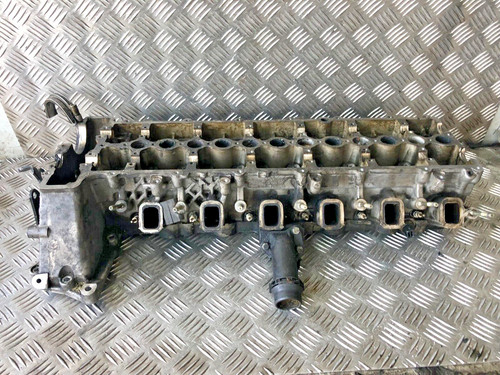 Zylinderkopf komplett mit Ventile  BMW M57T motor 525 530d 77885649