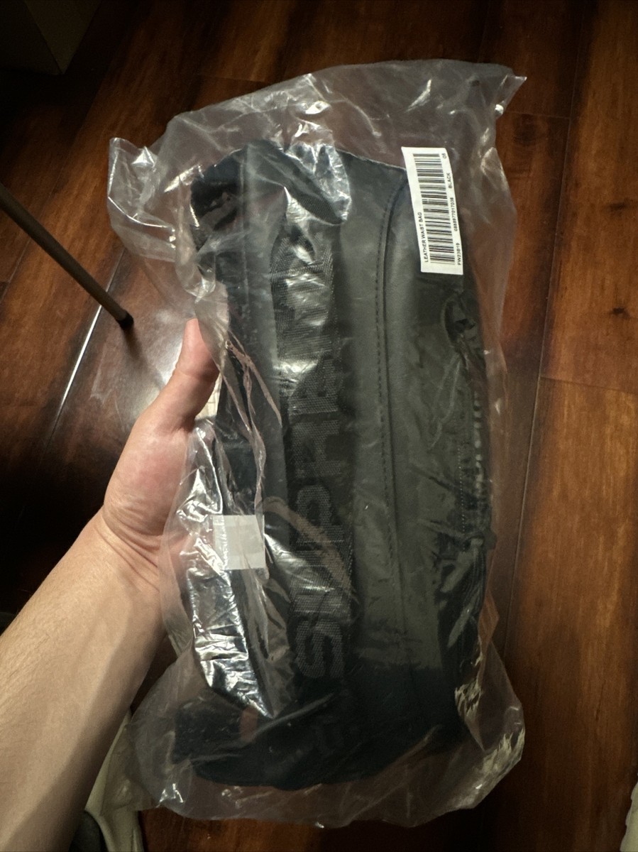 Supreme Leather Waist Bag Black FW23 DS | eBay Supreme Leather Waist Bag Black FW23 DS | eBay