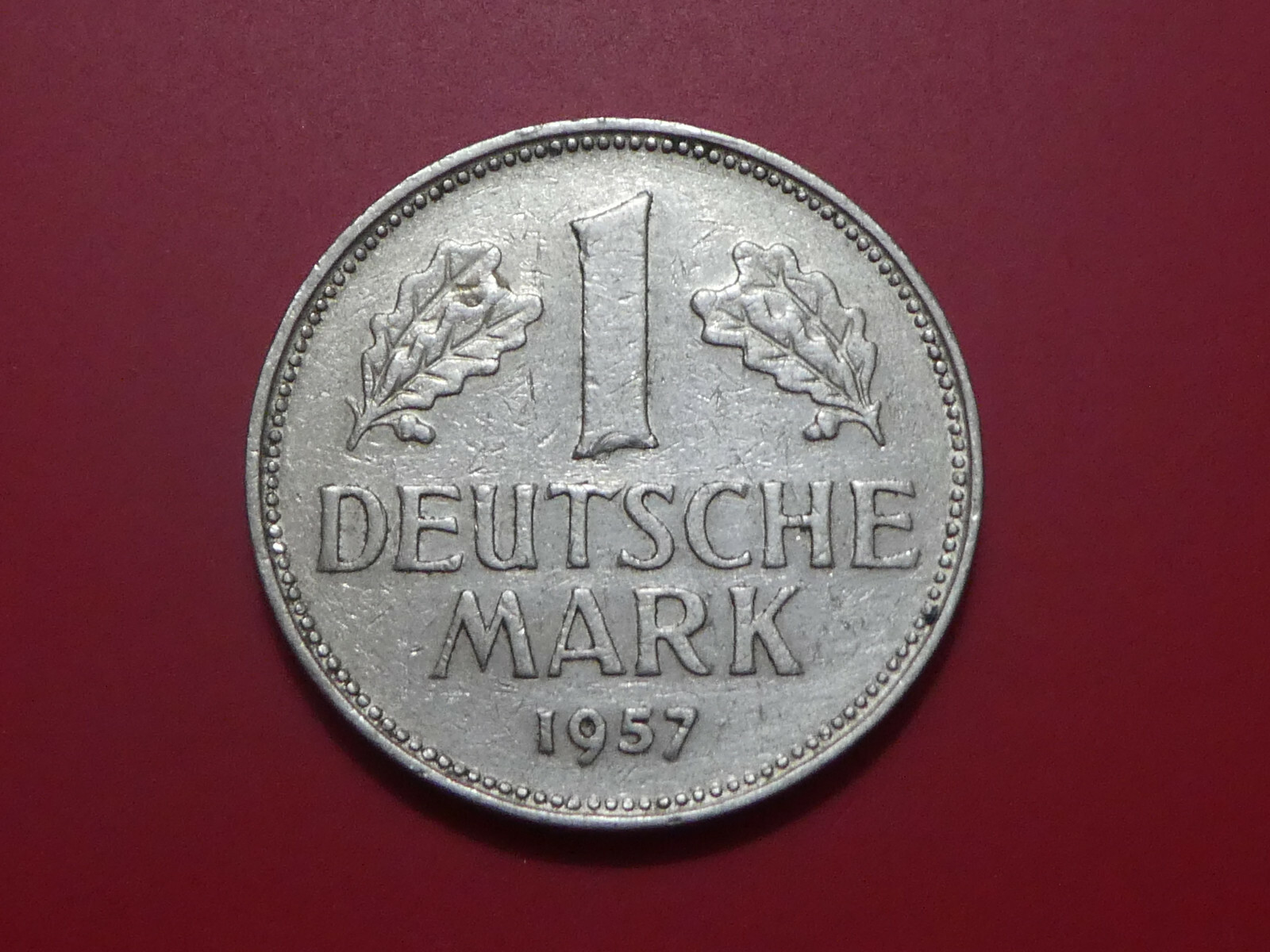 Bild 1 von 2