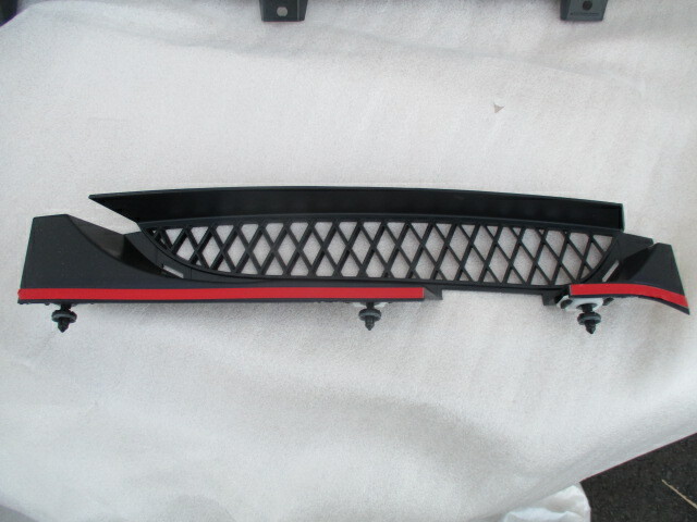08 09 10 11 12 13 14 AUDI R8 QUARTER PANEL B-PILLAR TRIM RH 420853174BGRU  4.2L