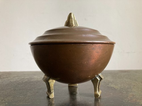 Vintage Art Deco Brass Tripod Base Feet Copper Lidded Trinket Dish / Bowl c1930s - Picture 9 of 14
