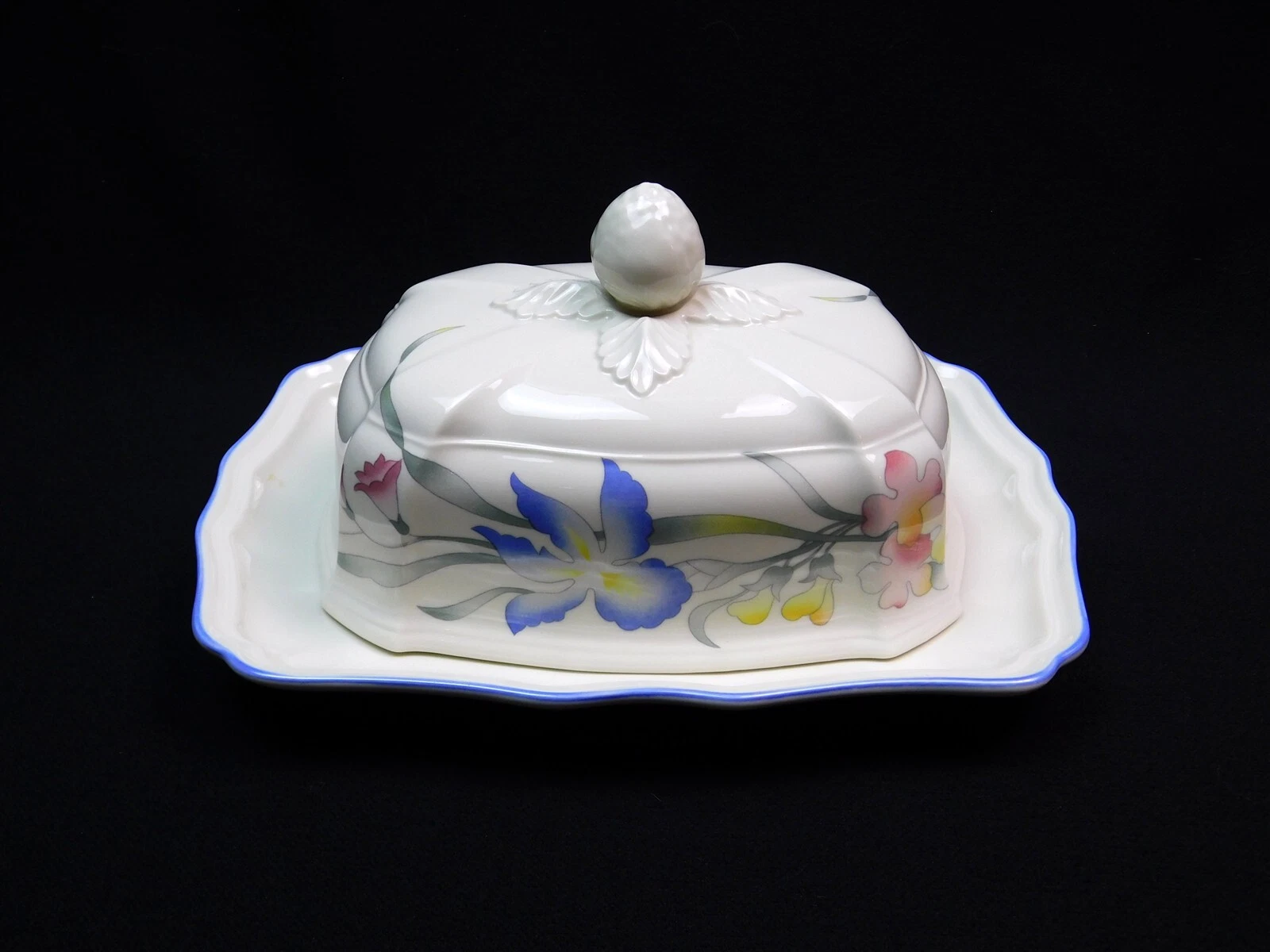 Villeroy and Boch RIVIERA Porcelain Covered Butter Dish