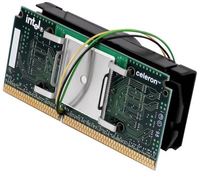 PROZESSOR CPU INTEL CELERON 400MHZ SL37V SLOT 1 KÜHLER 3-PIN 128MB CACHE