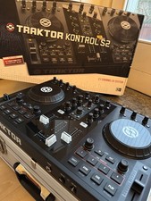 Native Instruments Traktor Kontrol S2 MK1 + licenze Traktor Pro 3