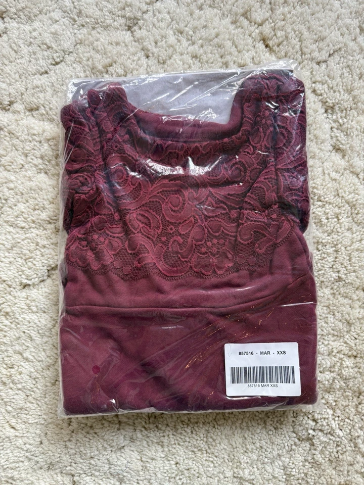 NUEVO, Vestido Sellado XXS Persiguiendo Luciérnagas Borgoña/Marate con Encaje - Manga Larga Foto 2 de 4