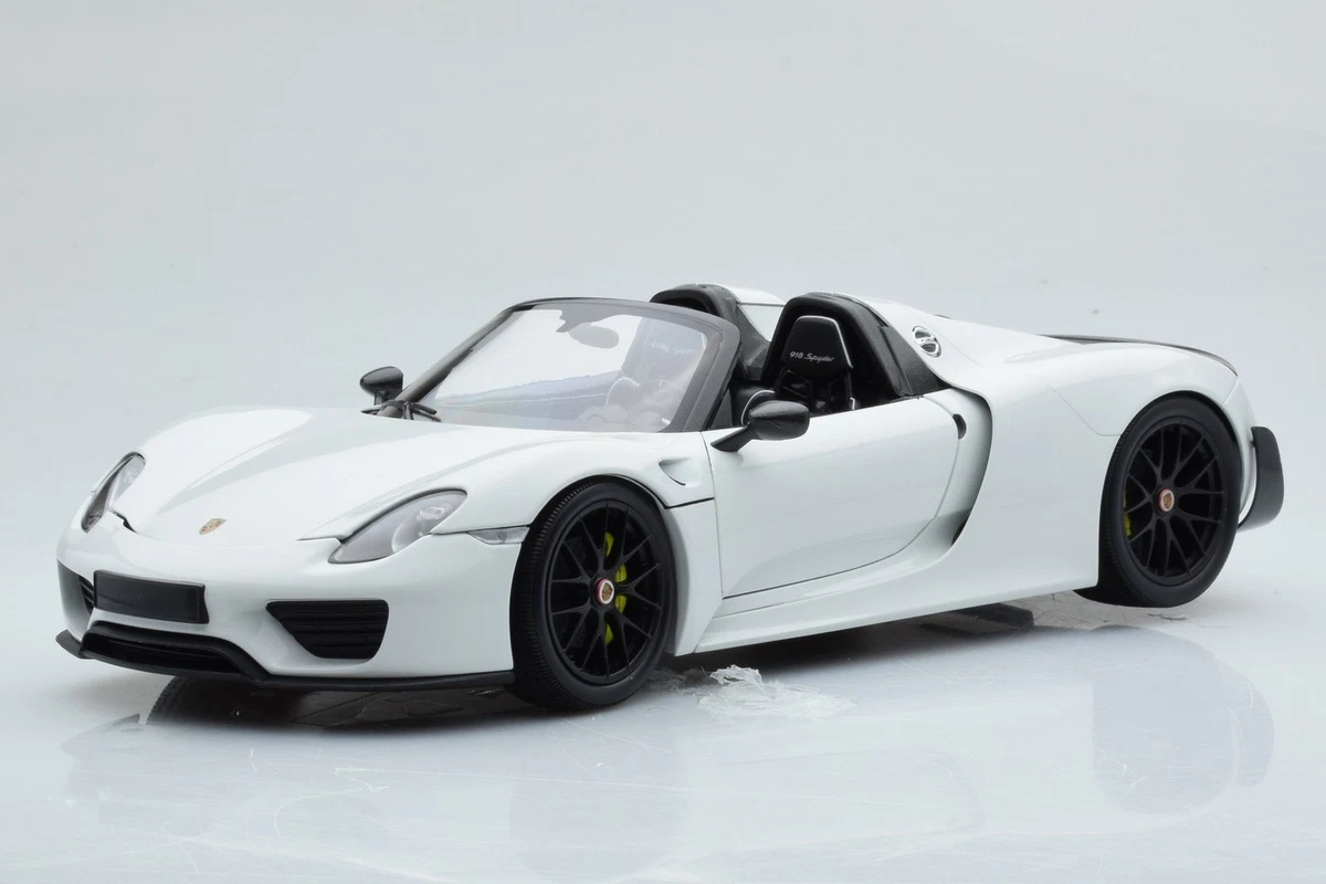 MINICHAMPS Porsche 918 Spyder Porsche Contemporary Manufacture