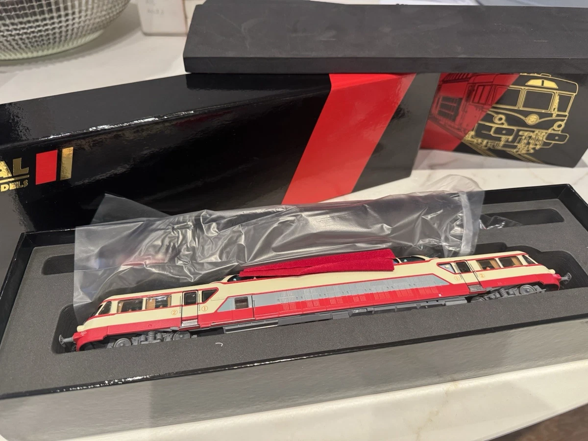 Mistral 23-03-S004 Locomotive diesel CC 65005, SNCF, vert foncé, Ag