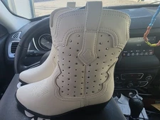 Art Class Jovi Western Girls Size 13 Boots Stylish Children's Footwear.