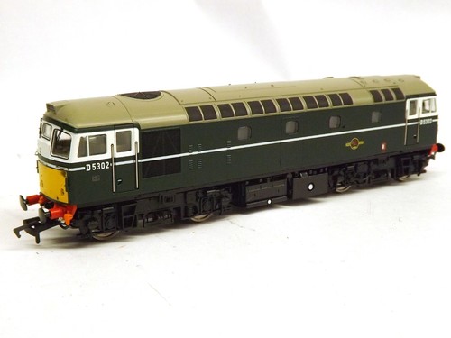 Heljan 26641 BR Class 26 Diesel D5302 grün (OO Scale) Originalverpackt | Condition: Used