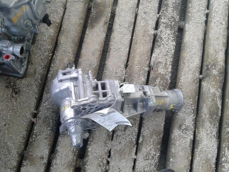 2014-2017 Jeep Compass Transfer Case Assembly 2.4L  AT 6 Speed 4x4 OEM - Image 4 of 4