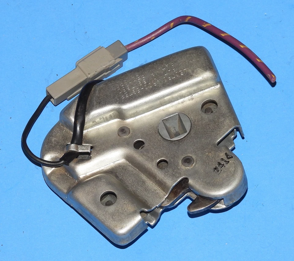 Lincoln Continental Mark IV V 1973-79 tapa maletero pestillo eléctrico - bonito Foto 2 de 2