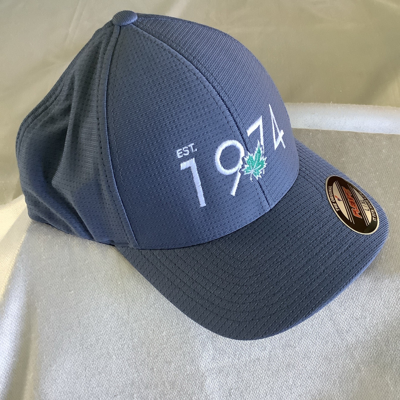 Hat Flexfit L/xl Blue Embroidered Logo Est.194 Leaf Pattern New