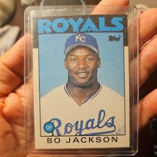 1986 TOPPS TRADED ROOKIE #50T BO JACKSON KANSAS CITY ROYALS BASEBALL RC