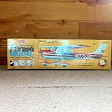 Guillow's Cessna 150 Laser Cut Model Kit, Balsa Wood, 24 in Wing Span USA 309 LC