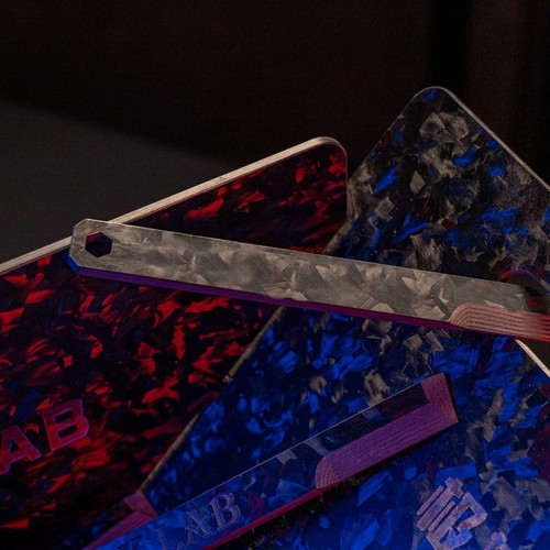 Carbon fiber EDC pry bar tool - Integrated forged carbon - Picture 16 of 16