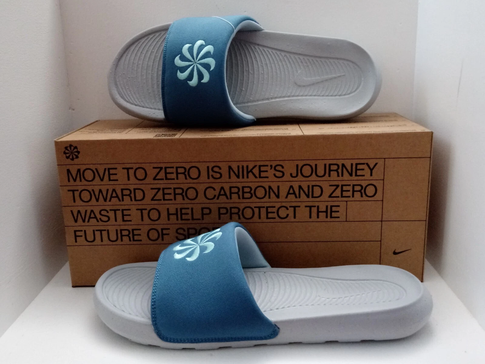 SANDALI SLIDE UOMO NIKE VICTORY ONE NN. "TAGLIE E COLORI MULTIPLI"