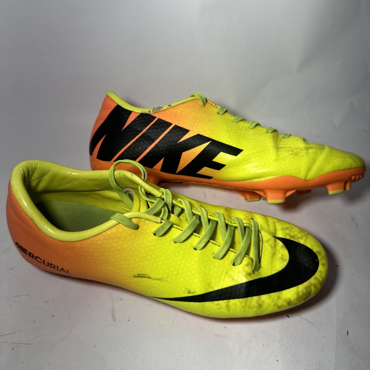 Nike Mercurial フットサルシューズ オレンジ NIKE ナイキ マーキュリアル ビクトリー V TF(オレンジ) - メルカリ