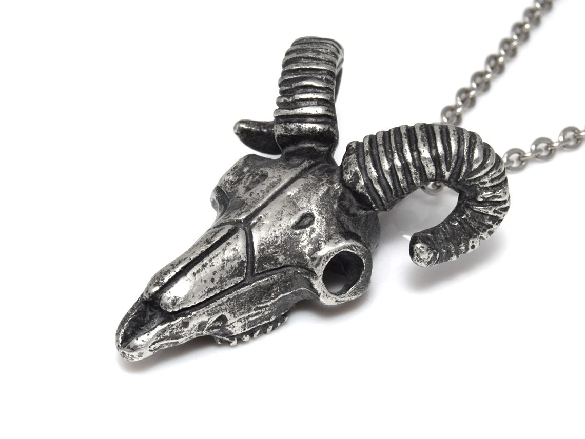Ram skull pendant outlet