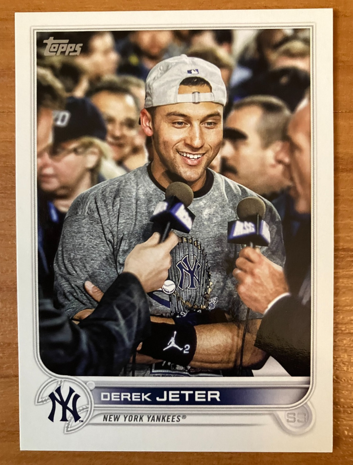 NEW YORK YANKEES: 2022 Topps Update #US2 Derek Jeter SSP Image Variation