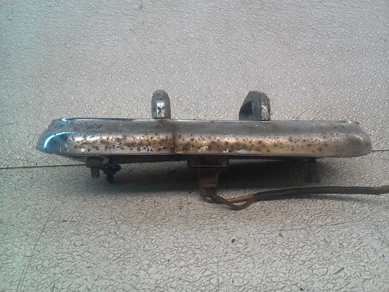 Carcasa de luz trasera derecha de pasajero para Packard 200 1952 cupé Foto 3 de 4