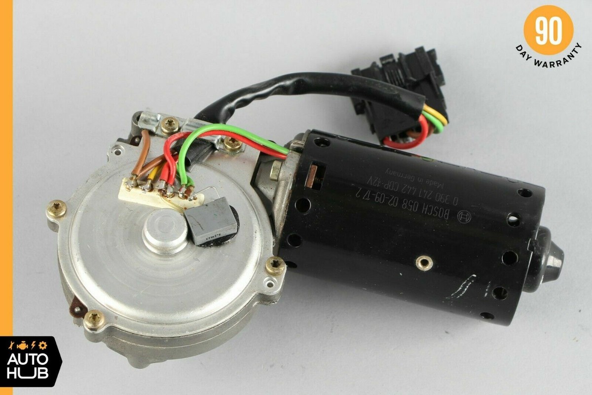 03-12 Mercedes R230 SL500 SL600 Windshield Wiper Motor