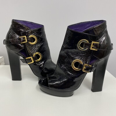 Sergio Rossi Patent Leather Ankle Boots Large Gold Tone Metal Grommets Size 36
