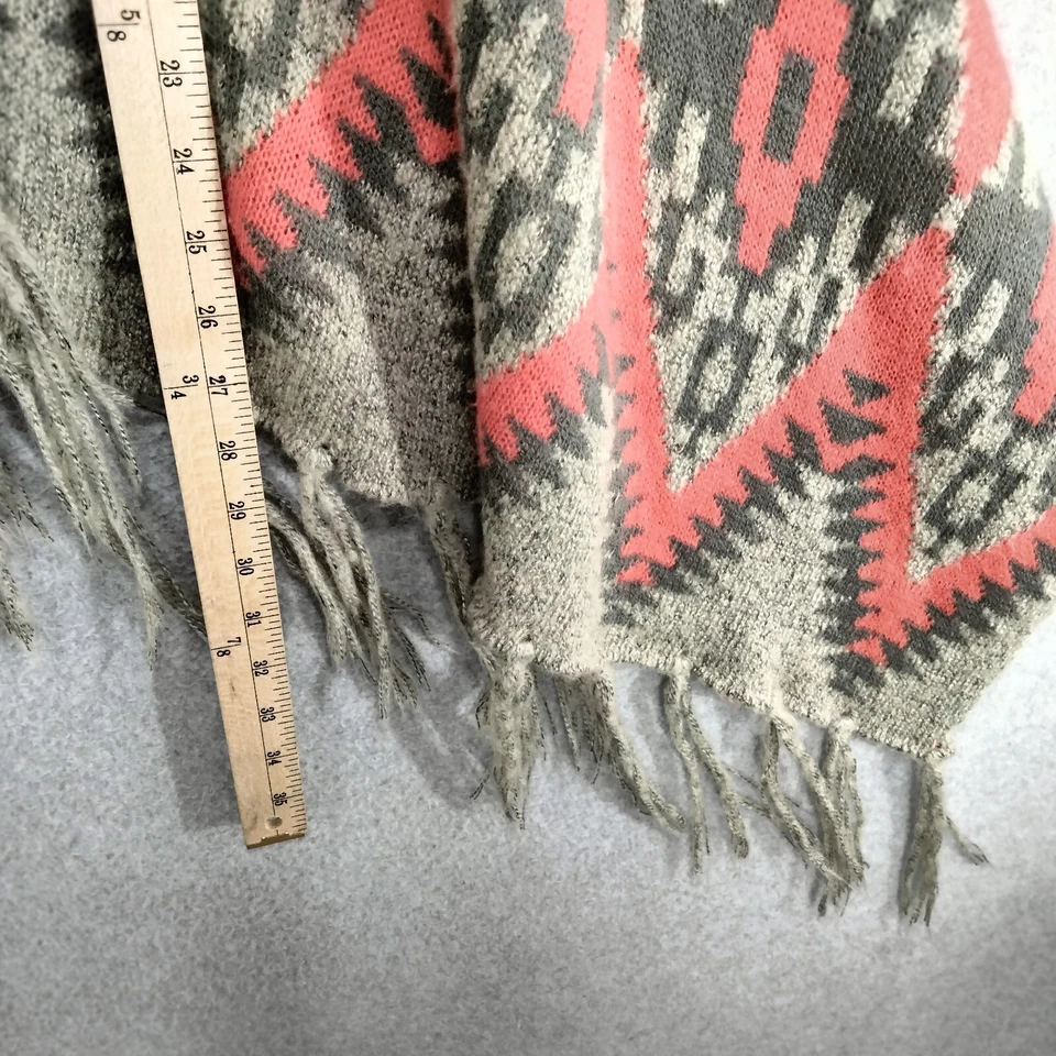 Young Threads Wrap Sweater Wmn Small Coral Gray Aztec Pattern Long Sleeve Fringe - Image 4 of 4