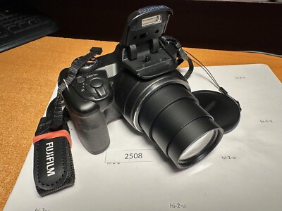 家具 FUJIFILM:Finepix s8600 Fujifilm FinePix S8600 16.0MP Digital Camera + Case + 8GB Card +
