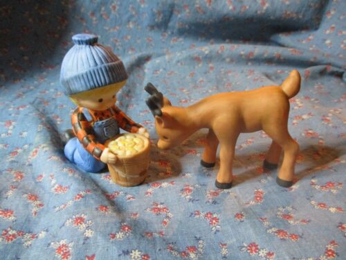 (1080) Enesco Country Cousins Scooter Feeding Deer - Picture 1 of 6